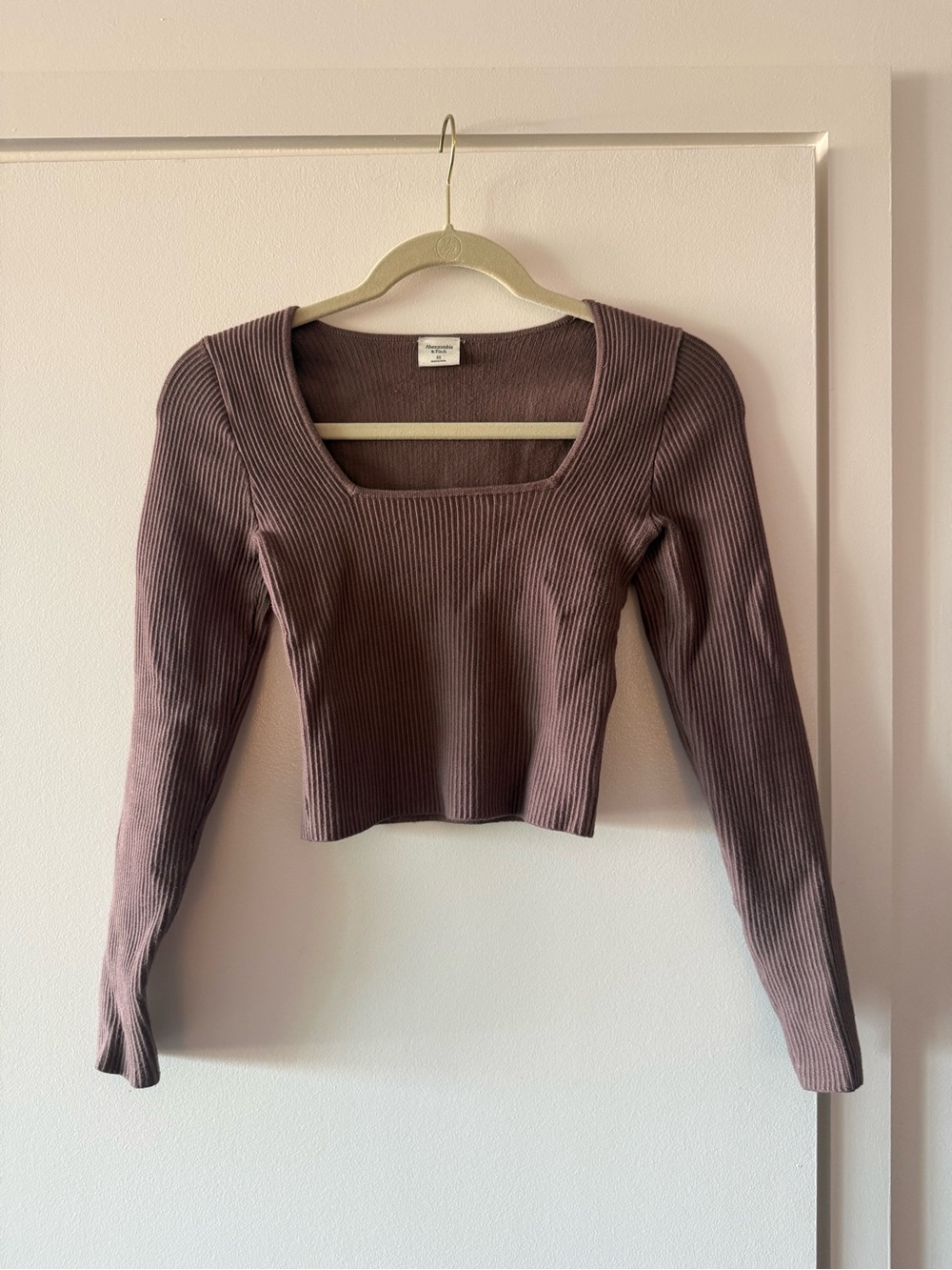 Abercrombie & Fitch Ribbed Square-Neck Long Sleeve Top — mauve
